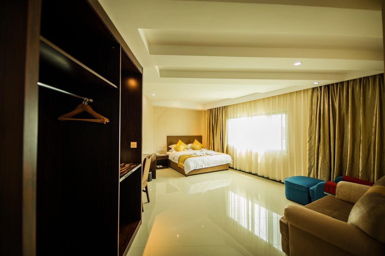 Jing Pin Hotel โครอร์ ภายนอก รูปภาพ
