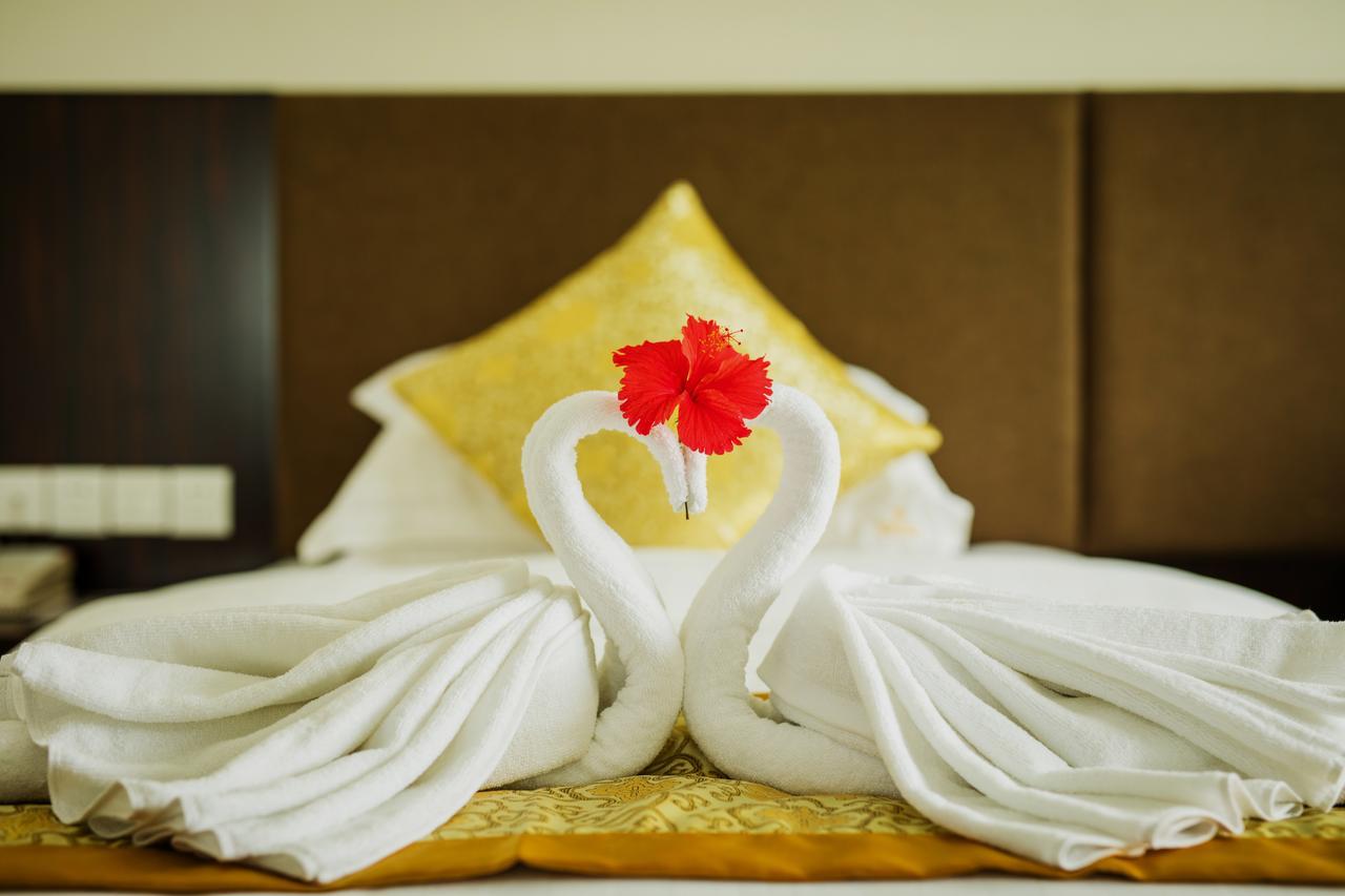 Jing Pin Hotel โครอร์ ภายนอก รูปภาพ