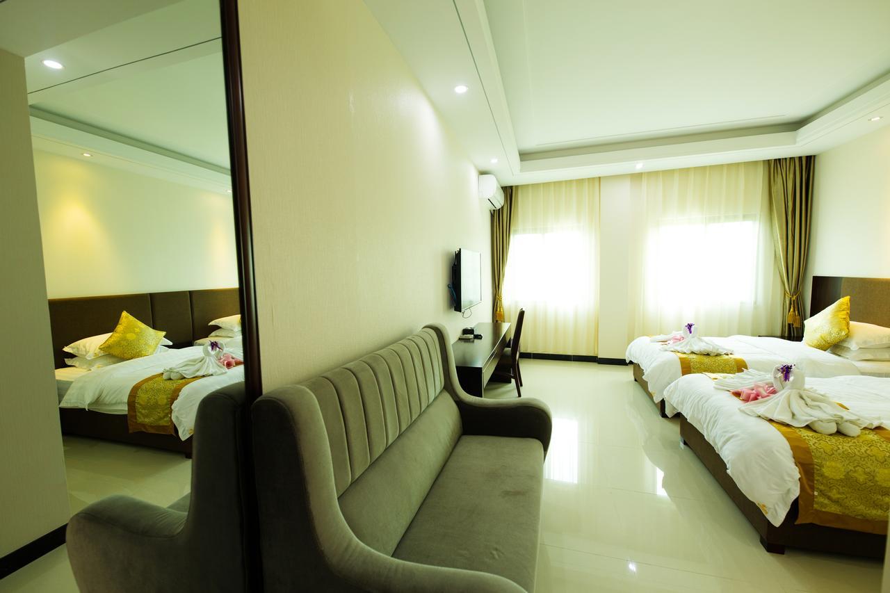 Jing Pin Hotel โครอร์ ภายนอก รูปภาพ